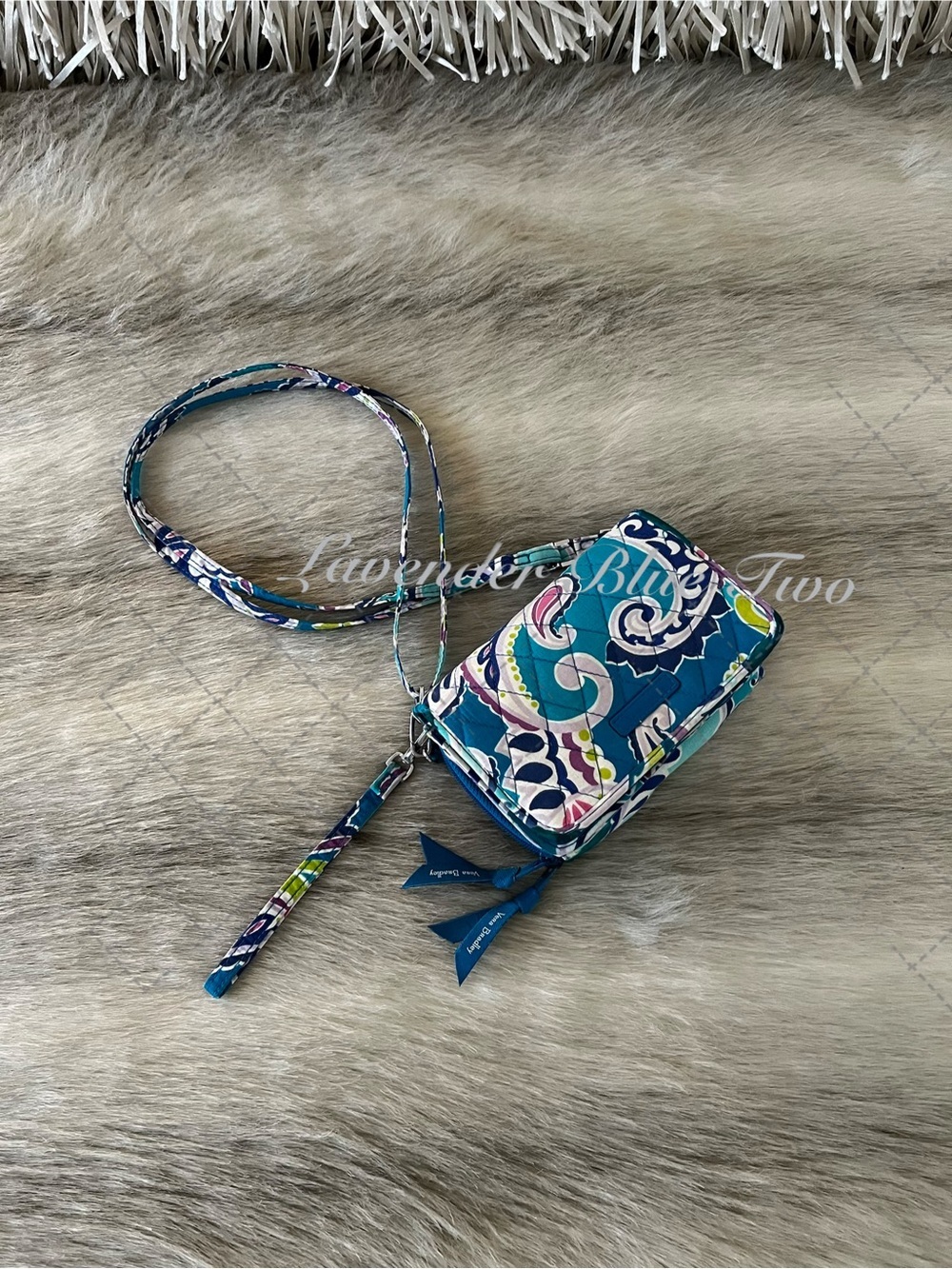 VERA BRADLEY Waikiki Paisley 3 in One Crossbody Turquoise White Beach Festival